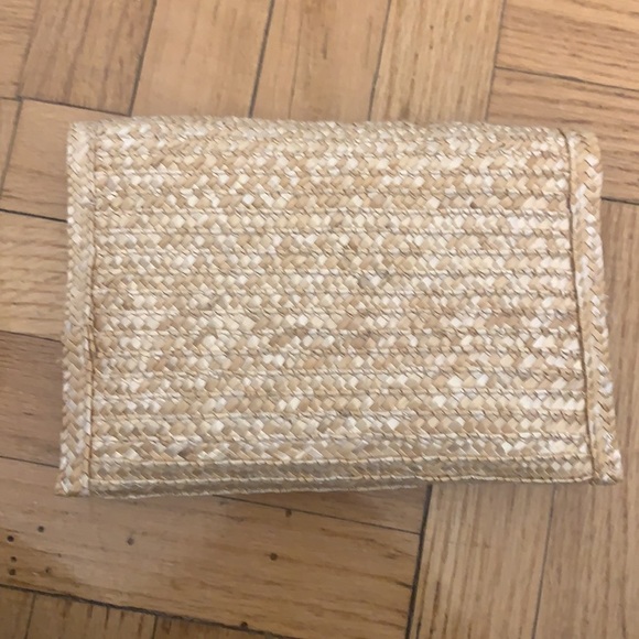 Felix Rey Kissy Lips Clutch - Picture 4 of 4